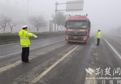 襄陽交通事故最新新聞及影響深度解析