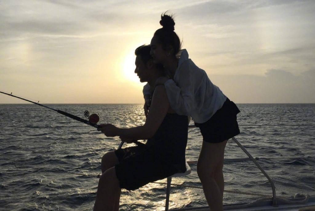 釣魚最新視頻，魚線間的勵志故事，變化成就自信與成就感