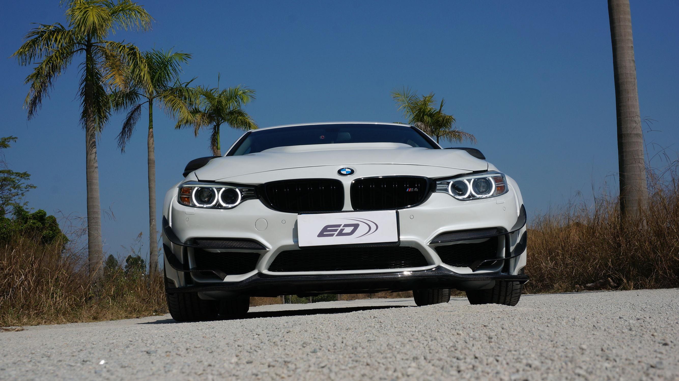 女士寶馬最新款，巷弄間的駕駛之夢(mèng)