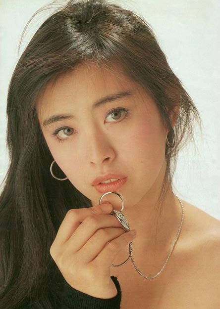 王祖賢最新照片，科技重塑魅力，時(shí)代前沿體驗(yàn)風(fēng)采