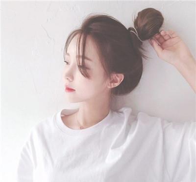 科技與美學(xué)重塑生活品質(zhì)，最新微信美女高清頭像分享