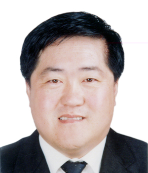 臨朐縣委書記引領(lǐng)科技革新，打造未來生活新篇章