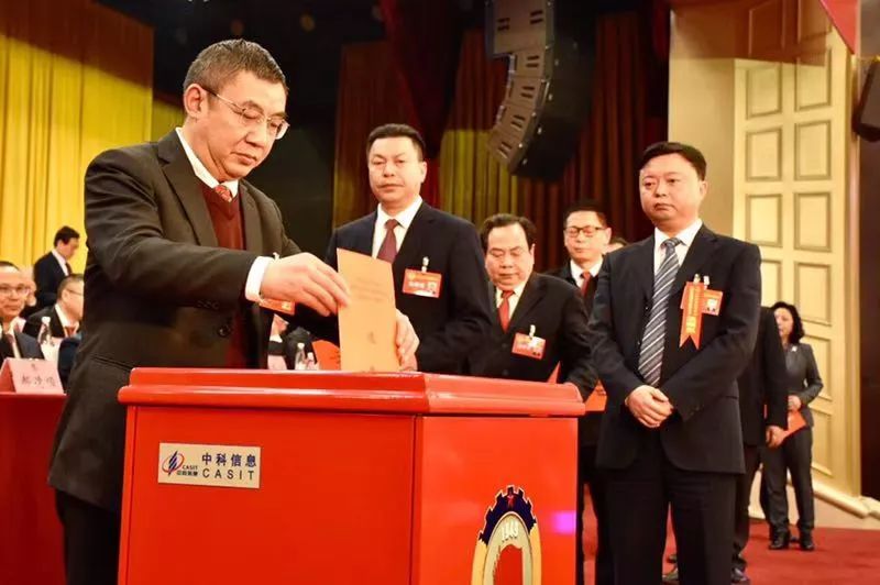 廖清江的最新動態(tài)，變化中的力量與自我成長的自信之路