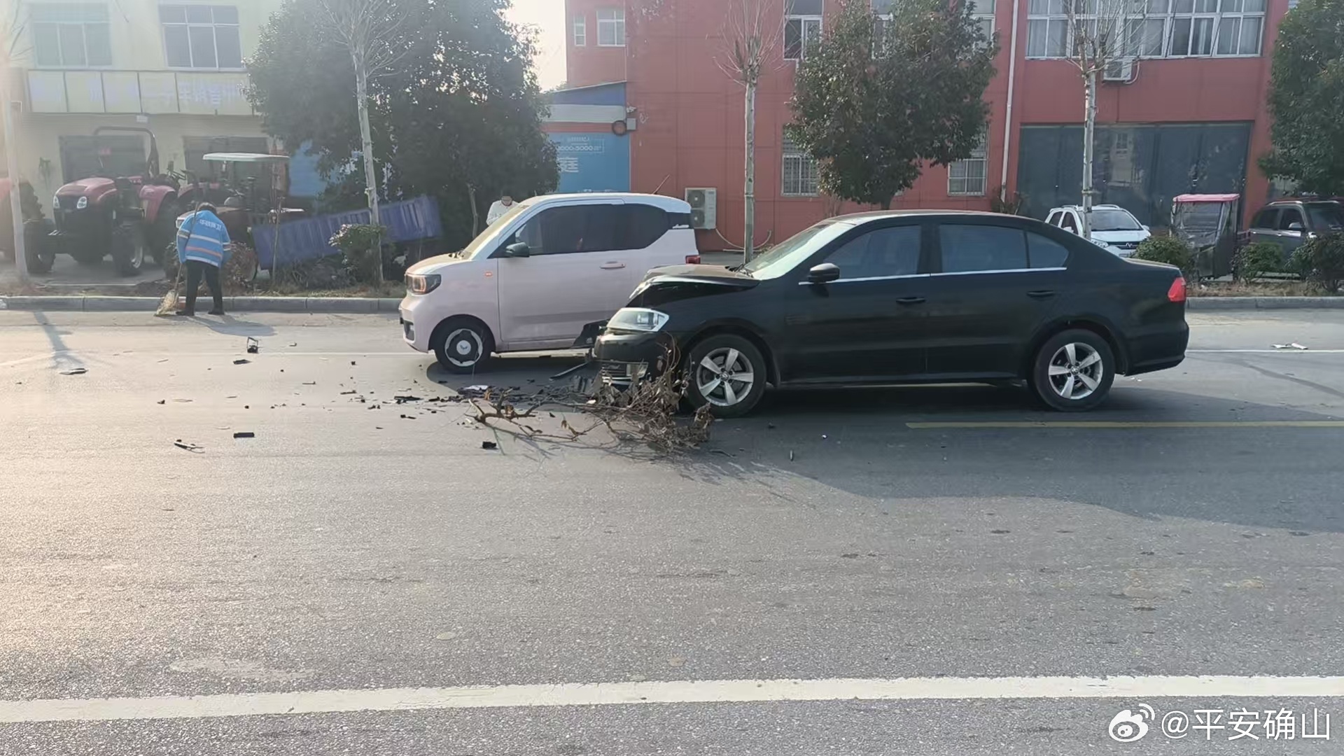 滑縣車禍?zhǔn)录疃确治雠c觀點闡述，2025年最新事故回顧